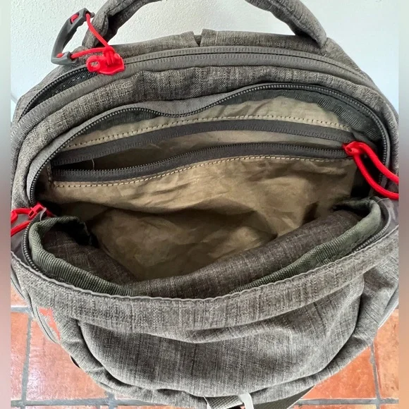 Kelty Redwing 50 Reserve Backpack - Gray and Red - Picture 10 of 13